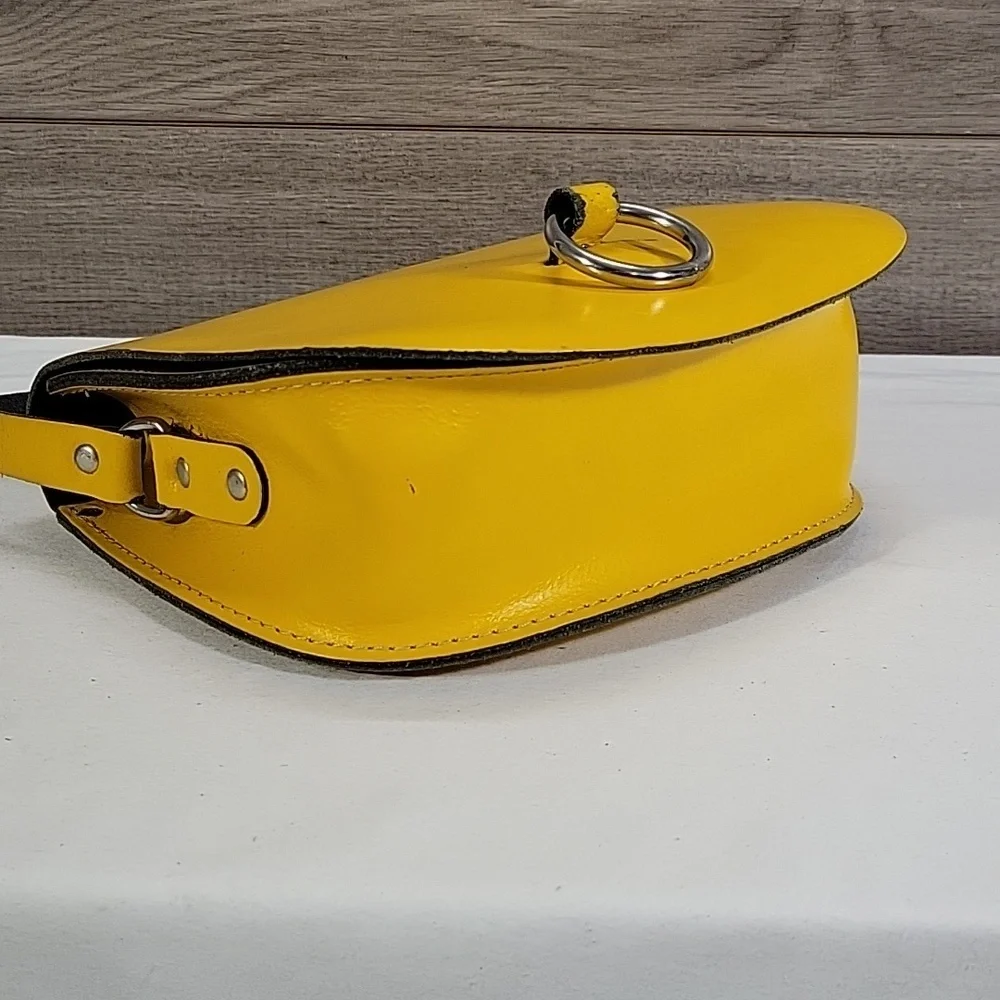 The Leather Satchel Co Bullring Yellow Leather Saddlebag Crossbody Bag